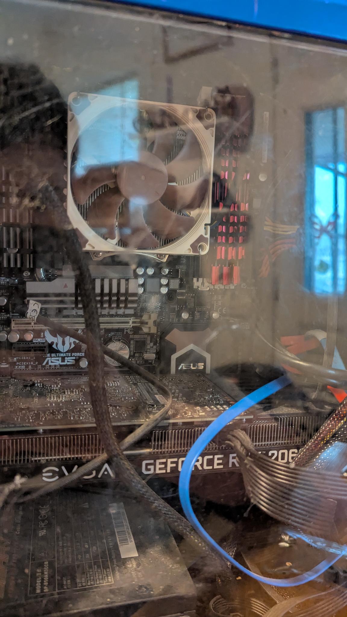 photo of the Noctua fan in the case